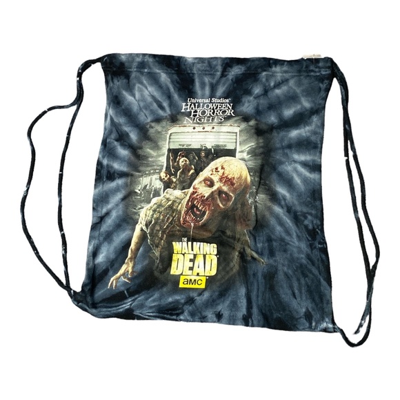 Universal Studios Halloween Horror Nights The Walking Dead Drawstring Backpack - Picture 1 of 2